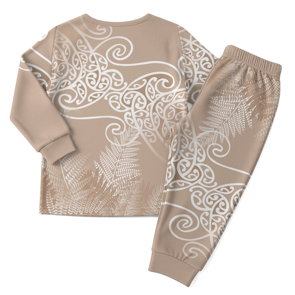Aotearoa Maori Koru Curves Christmas Pajama Set Silver Ferns - Mocha