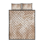 Aotearoa Maori Koru Curves Quilt Bed Set Silver Ferns - Mocha