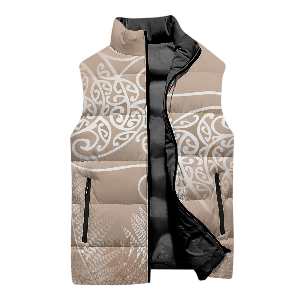 Aotearoa Maori Koru Curves Sleeveless Puffer Jacket Silver Ferns - Mocha