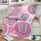 Hereditary Breast Cancer Awareness Australia Indigenous Blanket Previvor - Aussie Hoodie