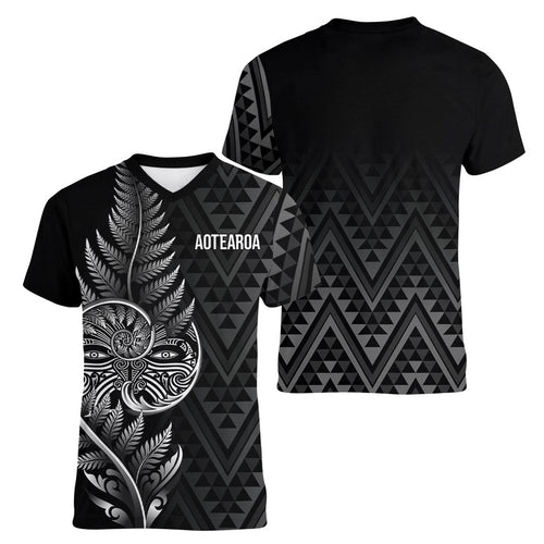 New Zealand Ta Moko Silver Fern Women V-Neck T-Shirt Taniko Taniwha Motifs