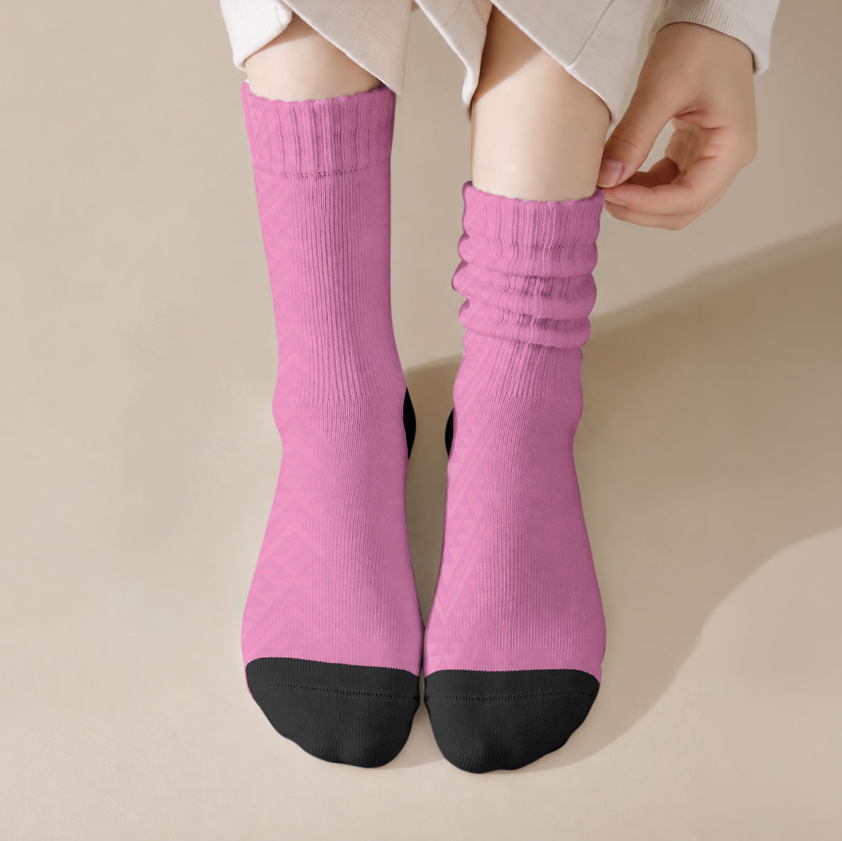 New Zealand Ta Moko Silver Fern Pink Crew Socks Taniko Taniwha Motifs