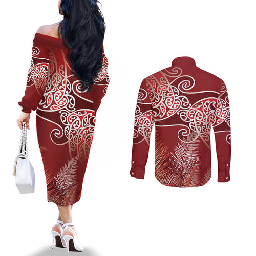 Aotearoa Maori Koru Curves Couples Matching Off The Shoulder Long Sleeve Dress and Long Sleeve Button Shirt Silver Ferns - Crimson Red