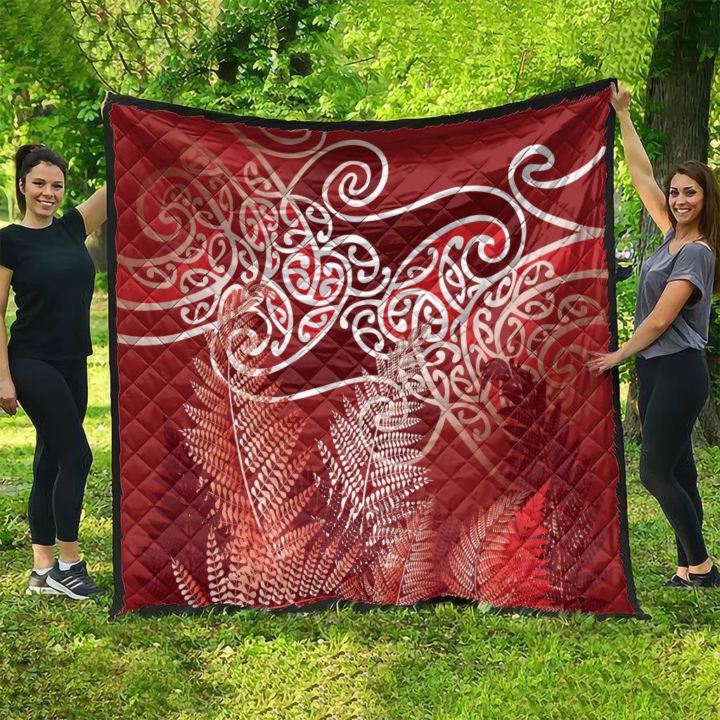 Aotearoa Maori Koru Curves Quilt Silver Ferns - Crimson Red