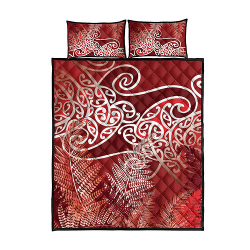 Aotearoa Maori Koru Curves Quilt Bed Set Silver Ferns - Crimson Red