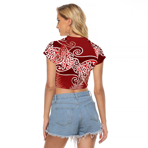 Aotearoa Maori Koru Curves Raglan Cropped T Shirt Silver Ferns - Crimson Red