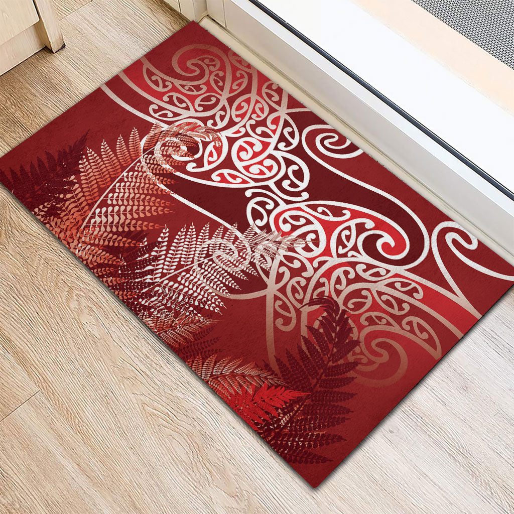 Aotearoa Maori Koru Curves Rubber Doormat Silver Ferns - Crimson Red