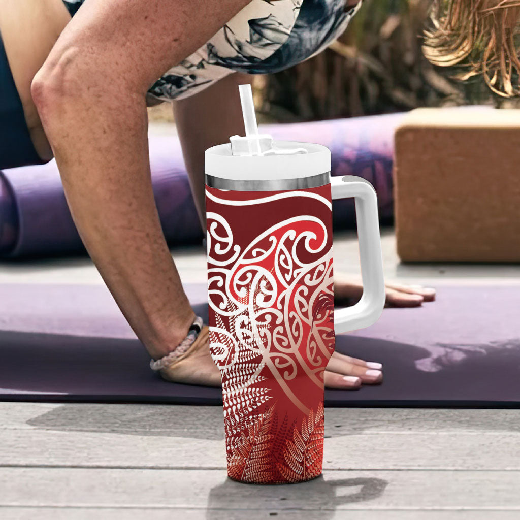 Aotearoa Maori Koru Curves Tumbler With Handle Silver Ferns - Crimson Red