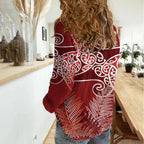 Aotearoa Maori Koru Curves Women Casual Shirt Silver Ferns - Crimson Red