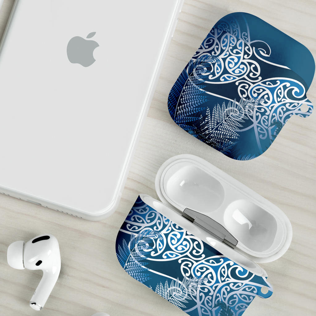 Aotearoa Maori Koru Curves AirPods Case Silver Ferns - Navy Blue
