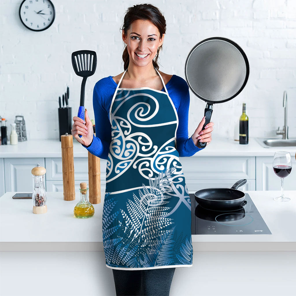 Aotearoa Maori Koru Curves Apron Silver Ferns - Navy Blue