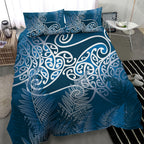 Aotearoa Maori Koru Curves Bedding Set Silver Ferns - Navy Blue