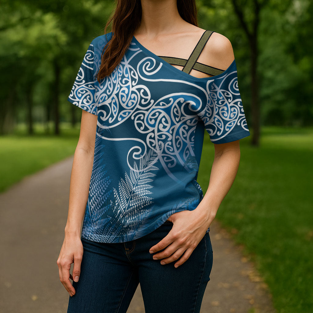 Aotearoa Maori Koru Curves Cross Shoulder Shirt Silver Ferns - Navy Blue