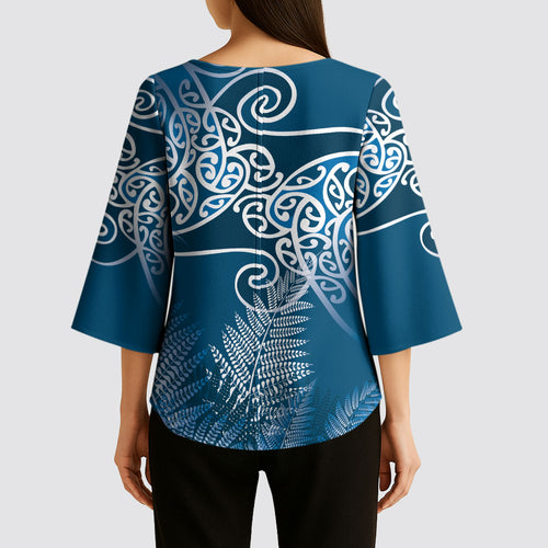 Aotearoa Maori Koru Curves Kimono Sleeve Blouse Silver Ferns - Navy Blue