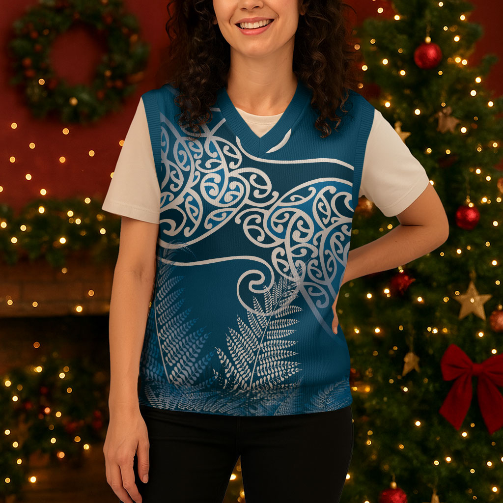 Aotearoa Maori Koru Curves Christmas Knitted V-Neck Vest Silver Ferns - Navy Blue