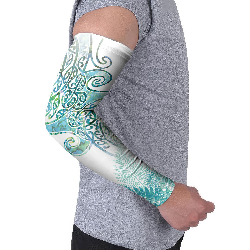 Aotearoa Maori Koru Curves Arm Sleeves Mossy Paua Shell