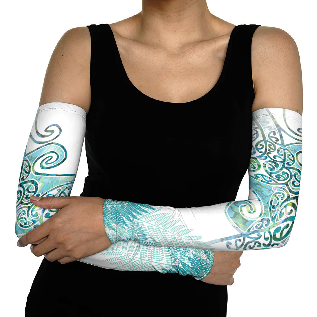 Aotearoa Maori Koru Curves Arm Sleeves Mossy Paua Shell