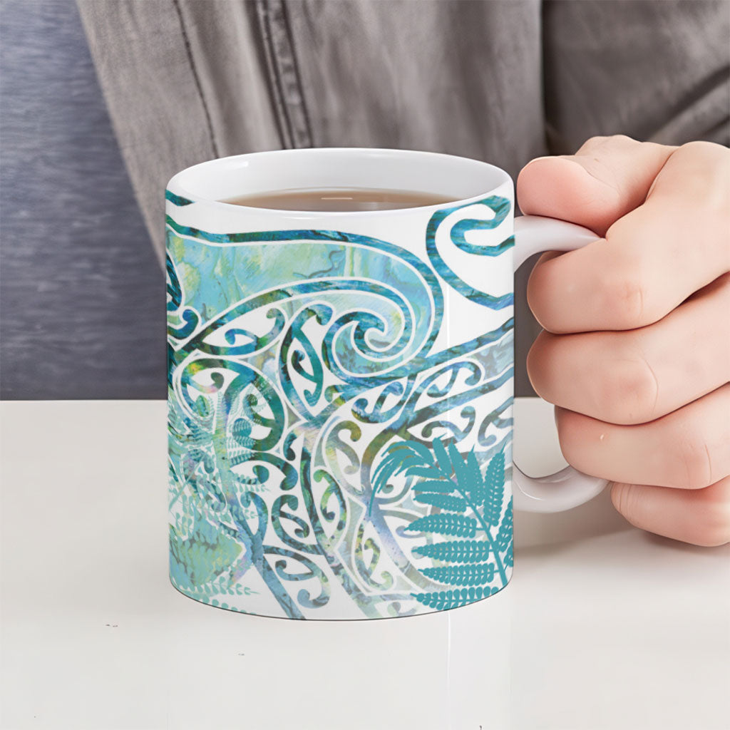 Aotearoa Maori Koru Curves Ceramic Mug Mossy Paua Shell