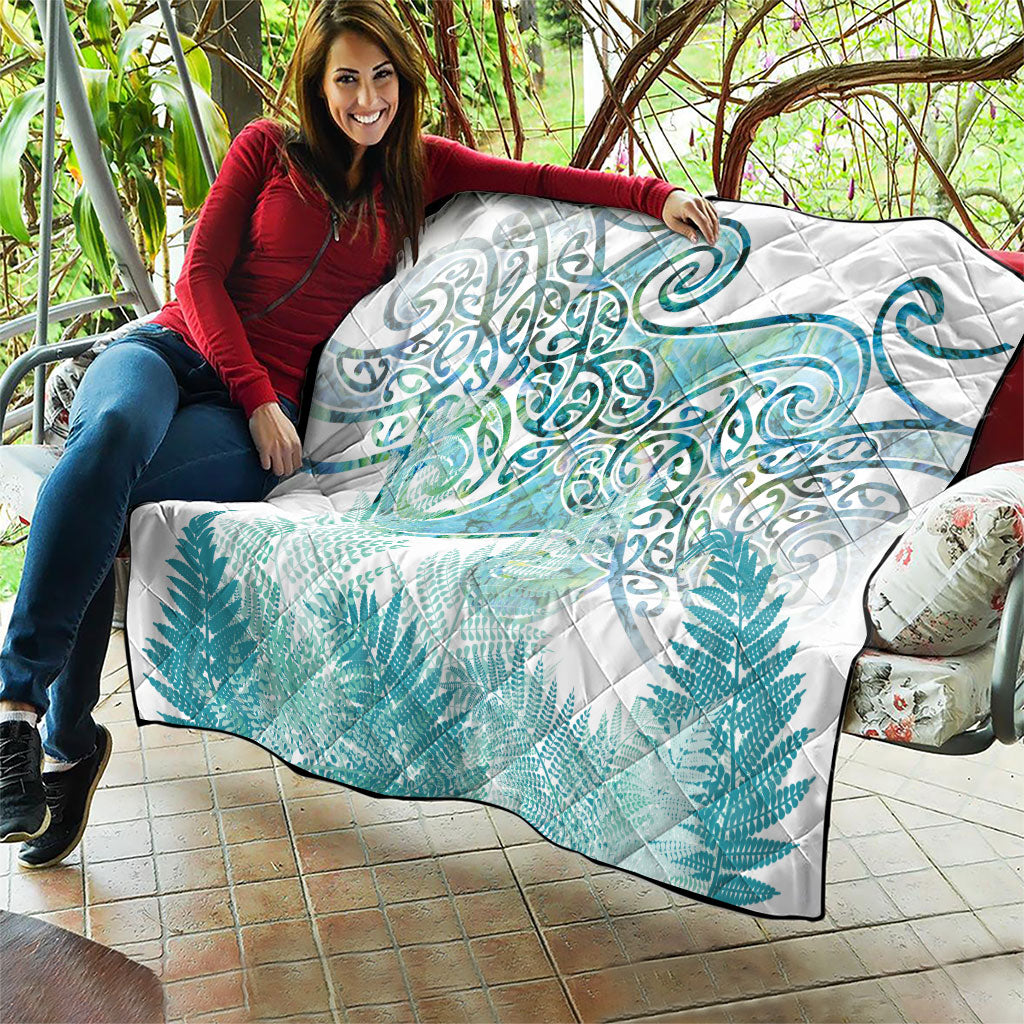 Aotearoa Maori Koru Curves Quilt Mossy Paua Shell