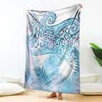 Aotearoa Maori Koru Curves Blanket Aqua Paua Shell