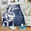 New Zealand Maori Mo Bros Blanket Blue Ribbon With Koru Kowhaiwhai - Aussie Hoodie