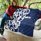 New Zealand Maori Mo Bros Quilt Blue Ribbon With Koru Kowhaiwhai - Aussie Hoodie