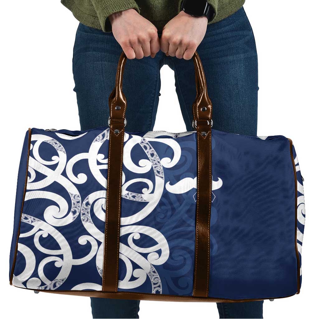 New Zealand Maori Mo Bros Travel Bag Blue Ribbon With Koru Kowhaiwhai - Aussie Hoodie