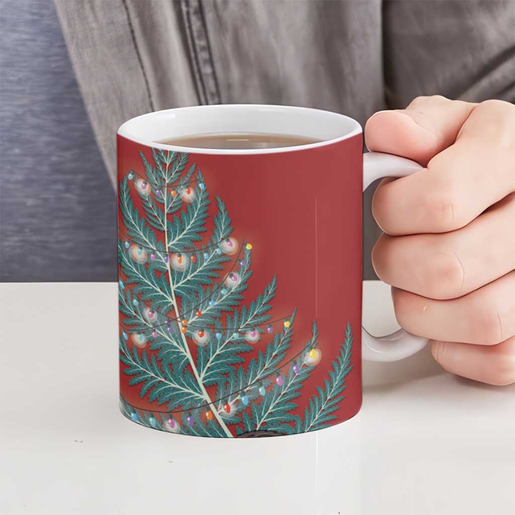 New Zealand Silver Fern Christmas Tree Ceramic Mug Meri Kirihimete - Aussie Hoodie