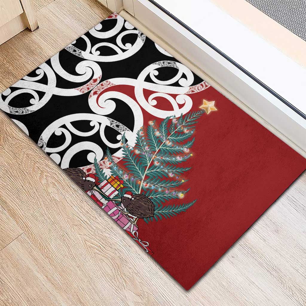 New Zealand Silver Fern Christmas Tree Rubber Doormat Meri Kirihimete - Aussie Hoodie