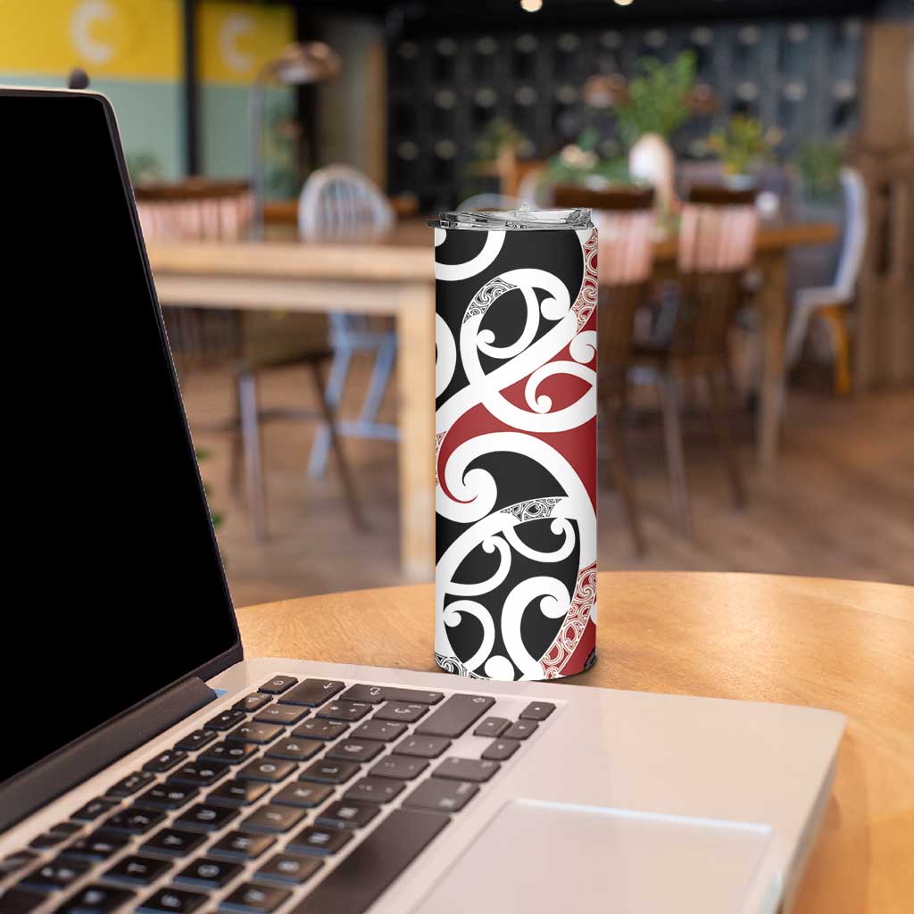 New Zealand Silver Fern Christmas Tree Skinny Tumbler Meri Kirihimete - Aussie Hoodie