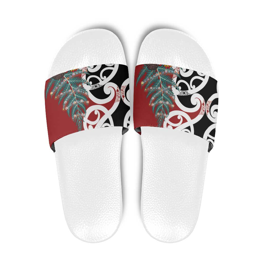 New Zealand Silver Fern Christmas Tree Slide Sandals Meri Kirihimete - Aussie Hoodie