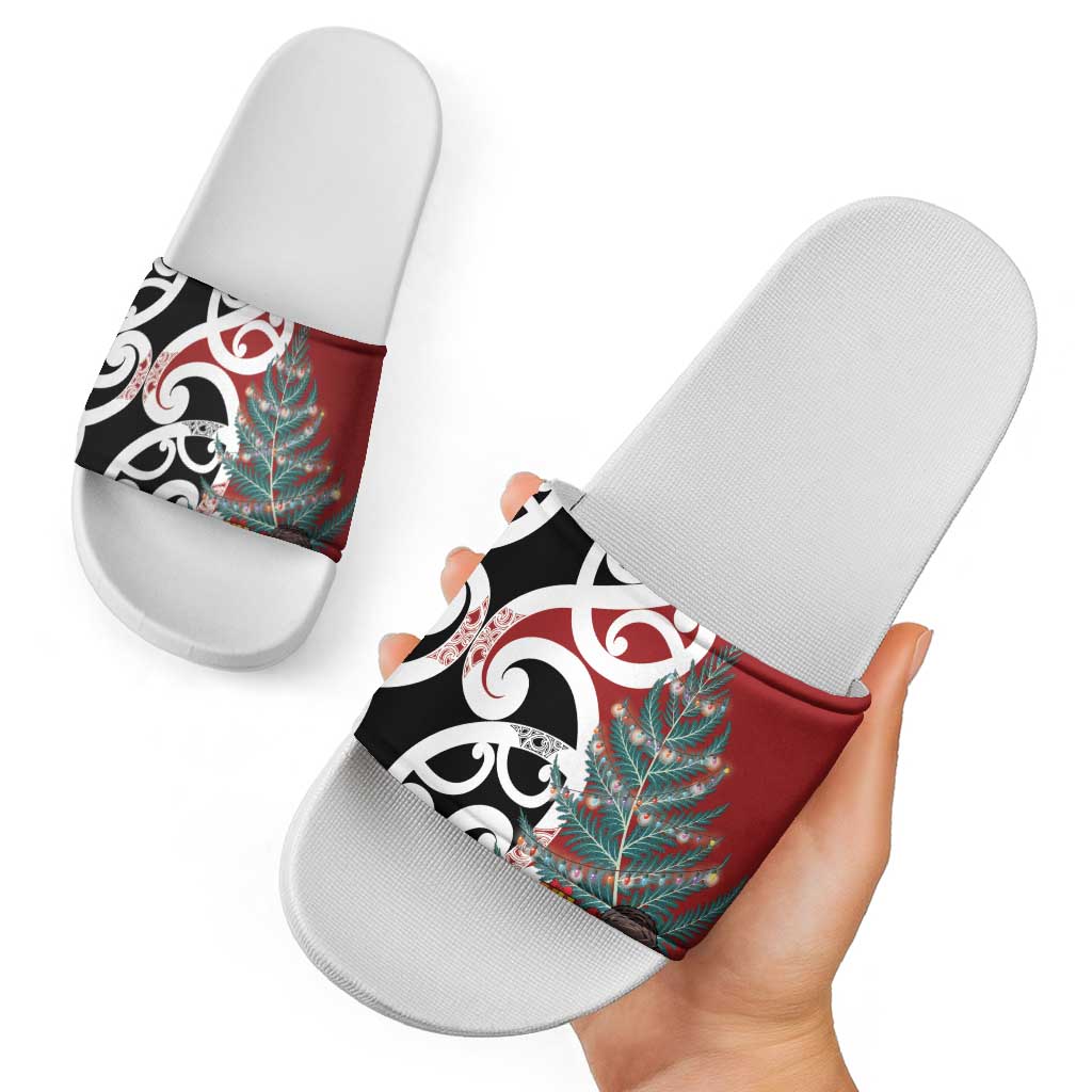 New Zealand Silver Fern Christmas Tree Slide Sandals Meri Kirihimete - Aussie Hoodie