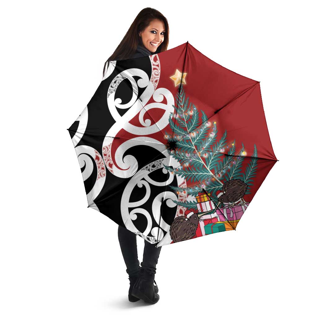 New Zealand Silver Fern Christmas Tree Umbrella Meri Kirihimete - Aussie Hoodie