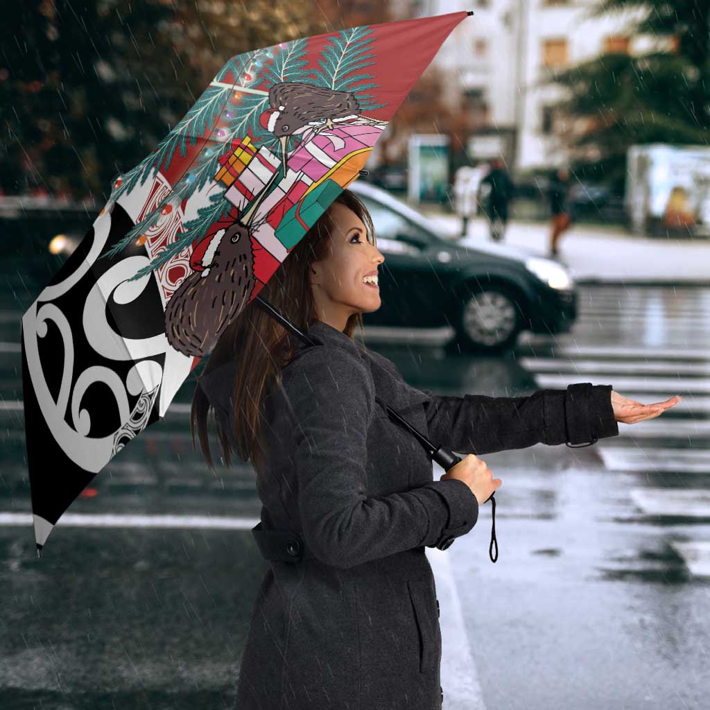 New Zealand Silver Fern Christmas Tree Umbrella Meri Kirihimete - Aussie Hoodie