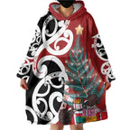 New Zealand Silver Fern Christmas Tree Wearable Blanket Hoodie Meri Kirihimete - Aussie Hoodie