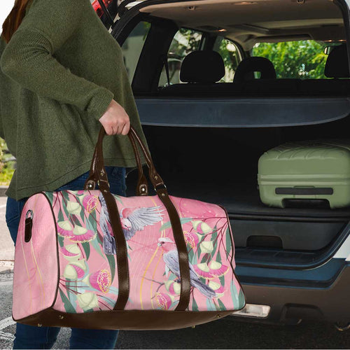 Australia Breast Cancer Awareness Travel Bag Pink Galah with Eucalyptus Flowers - Aussie Hoodie