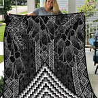 Aotearoa Taniko Pattern Quilt Poutama Mix Kowhai Flowers