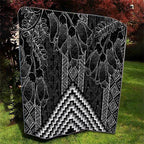 Aotearoa Taniko Pattern Quilt Poutama Mix Kowhai Flowers