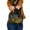 Vanuatu Personalized Aboriginal Arts Shoulder Handbag Turtle and Iguana Special - Aussie Hoodie