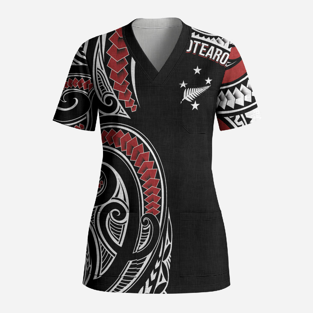 New Zealand Darts Personalized Hei Manaia Scrub Top Classic Kowhaiwhai