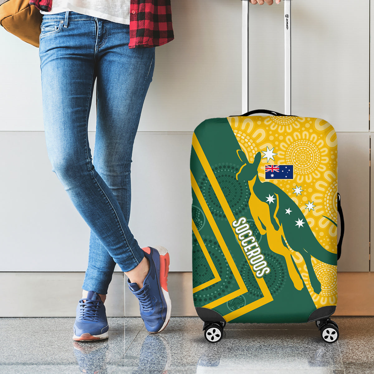 personalised-australia-socceroos-indigenous-luggage-cover-green-gold