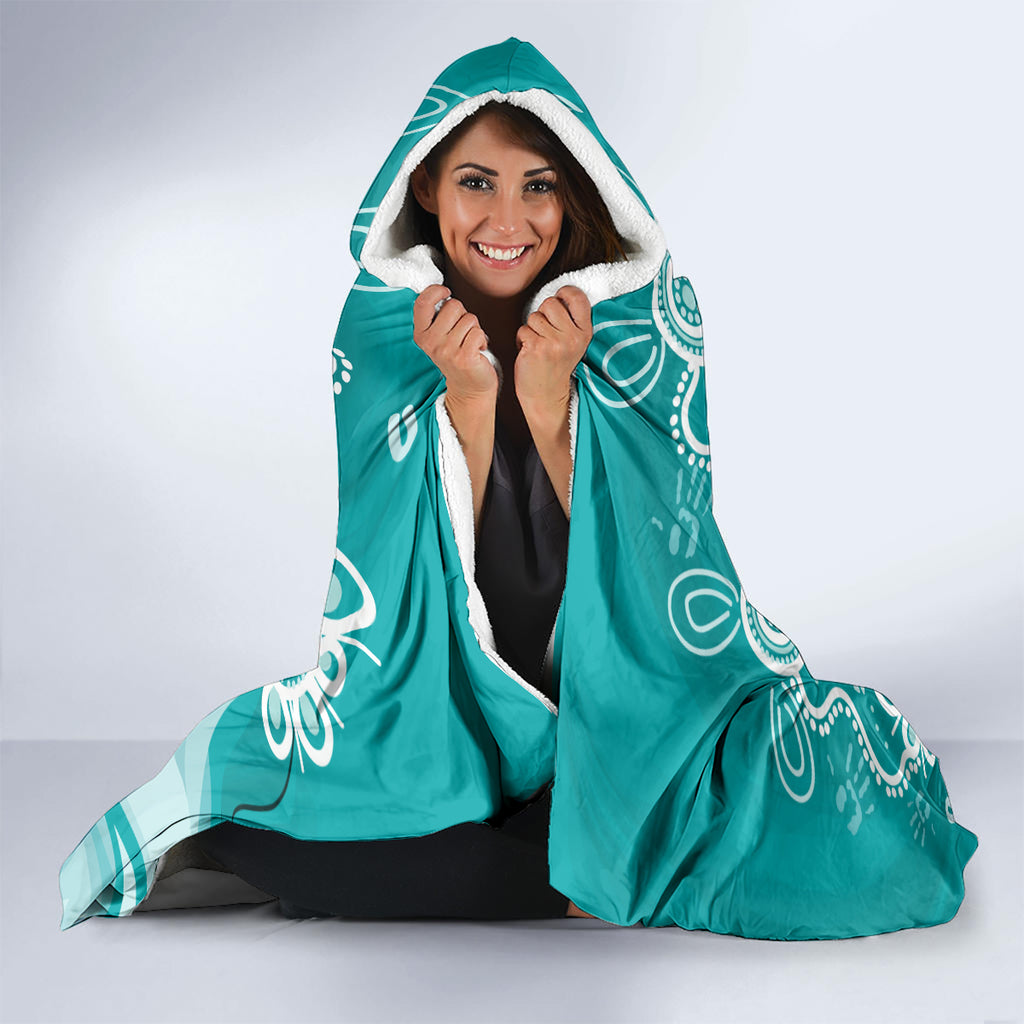 custom-brisbane-cricket-indigenous-hooded-blanket-feel-the-heat