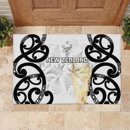 New Zealand WC2026 White Rubber Doormat Silver Fern