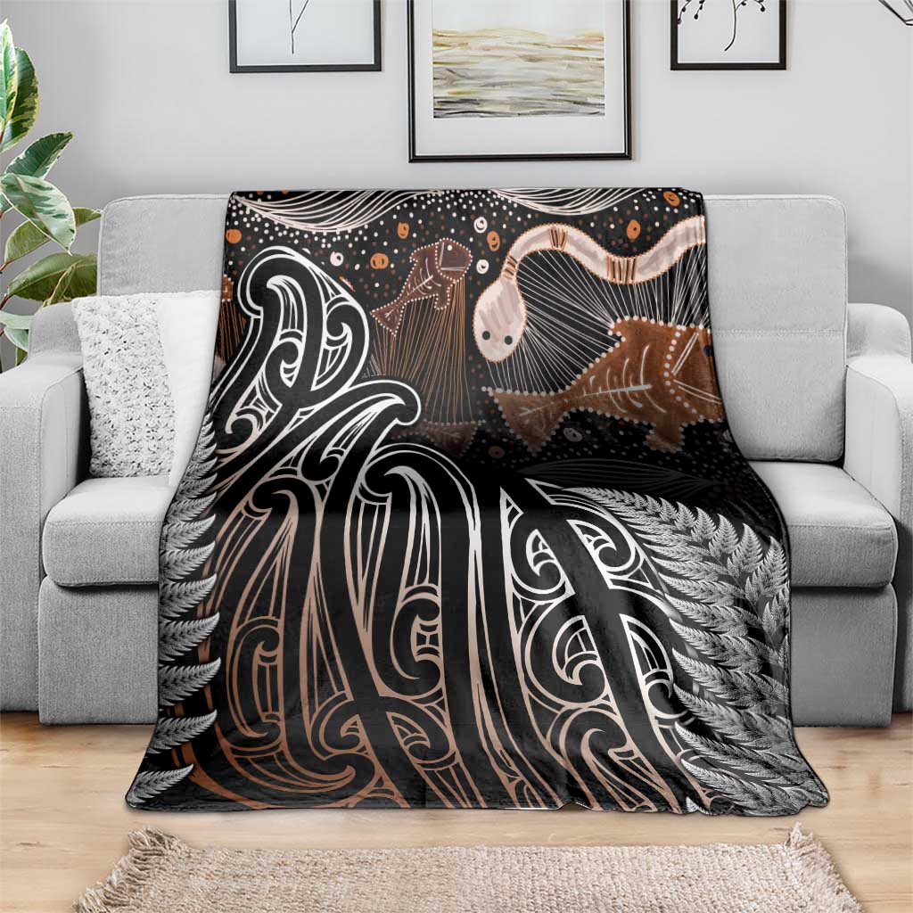 Aotearoa Maori - Australia Indigenous Blanket Koiri Whakairo Mix Aboriginal Art - Aussie Hoodie