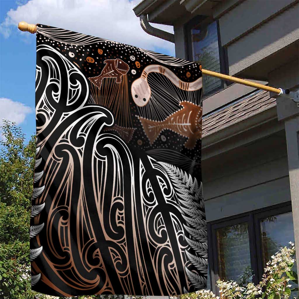 Aotearoa Maori - Australia Indigenous Garden Flag Koiri Whakairo Mix Aboriginal Art - Aussie Hoodie