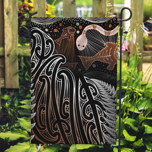 Aotearoa Maori - Australia Indigenous Garden Flag Koiri Whakairo Mix Aboriginal Art - Aussie Hoodie