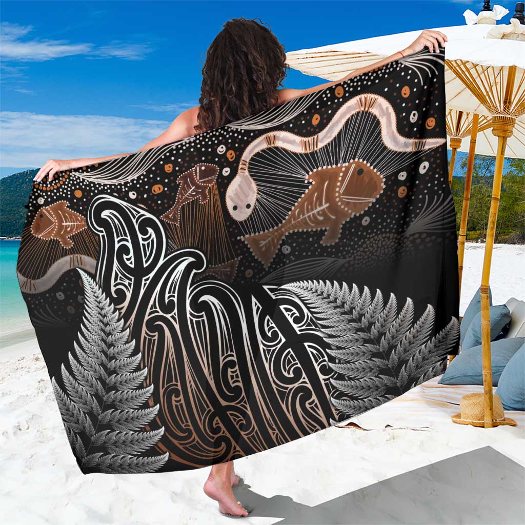 Aotearoa Maori - Australia Indigenous Sarong Koiri Whakairo Mix Aboriginal Art - Aussie Hoodie