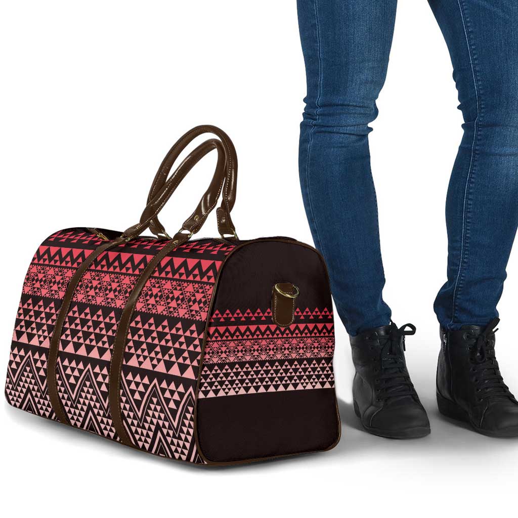 Maori Niho Taniwha Te Wheiao Travel Bag Terracotta - Aussie Hoodie
