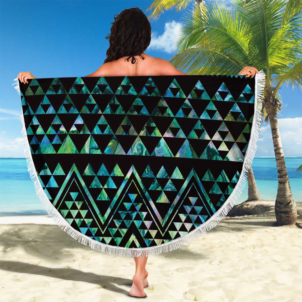 Maori Niho Taniwha Te Wheiao Beach Blanket Paua Shell - Aussie Hoodie