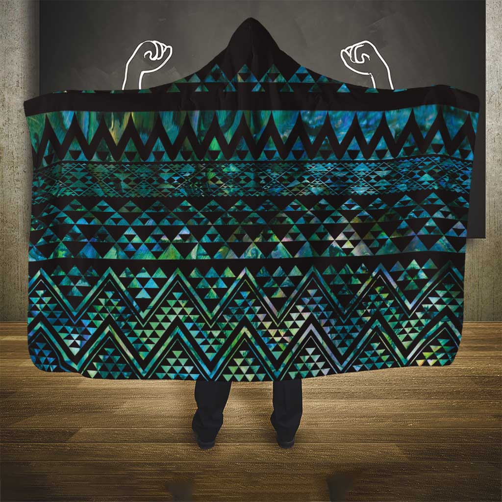 Maori Niho Taniwha Te Wheiao Hooded Blanket Paua Shell - Aussie Hoodie